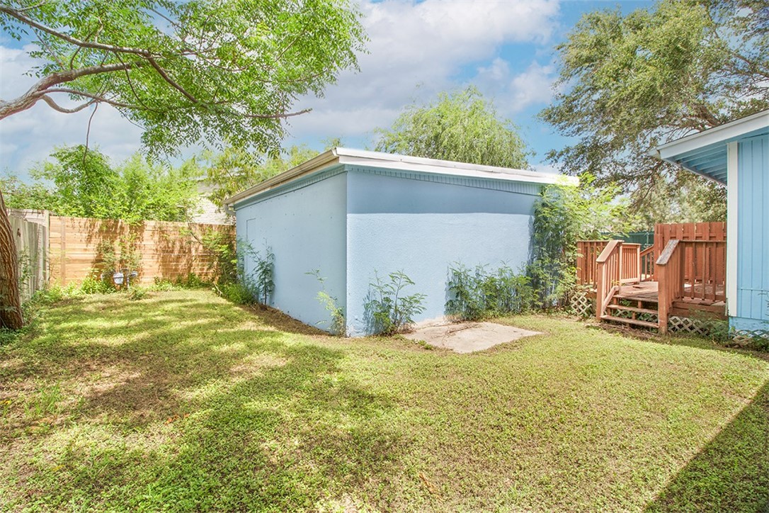 302 Wray Lane Corpus Christi TX 78412