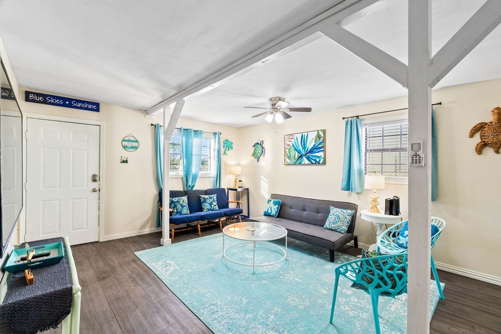 504 W Liberty Street Rockport TX 78382