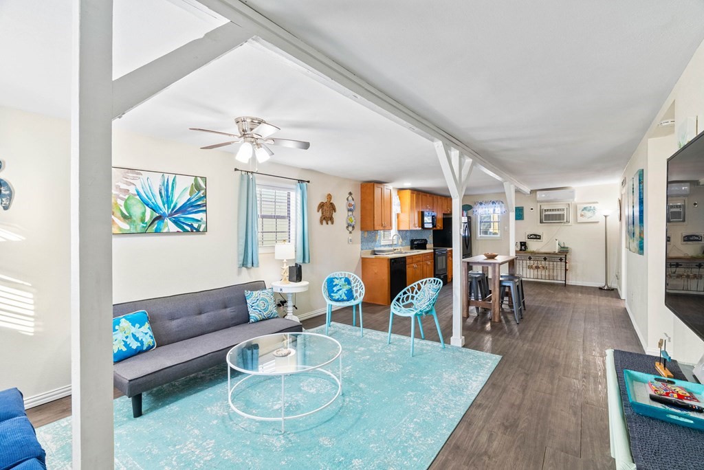 504 W Liberty Street Rockport TX 78382
