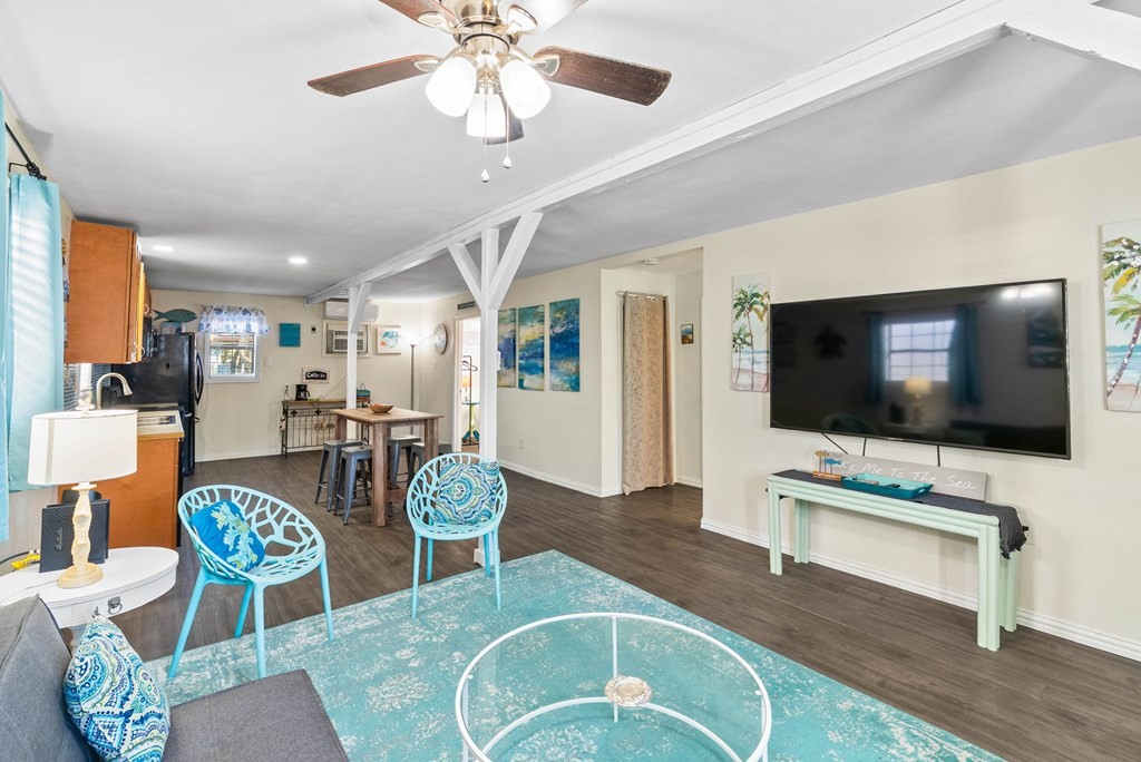 504 W Liberty Street Rockport TX 78382