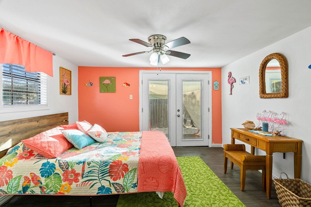 504 W Liberty Street Rockport TX 78382