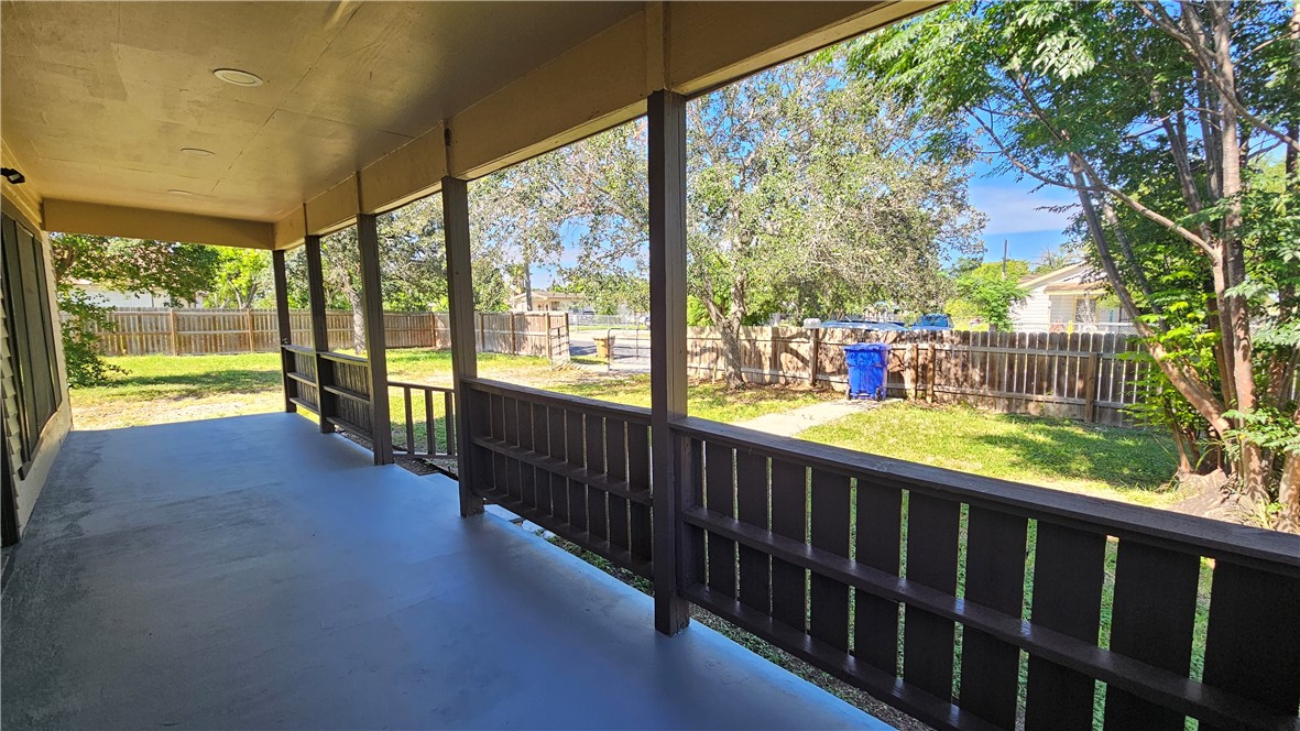 4405 Molina Drive Corpus Christi TX 78416