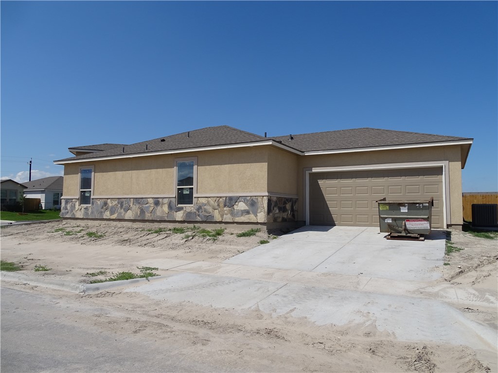 2226 Onyx Drive Corpus Christi TX 78414