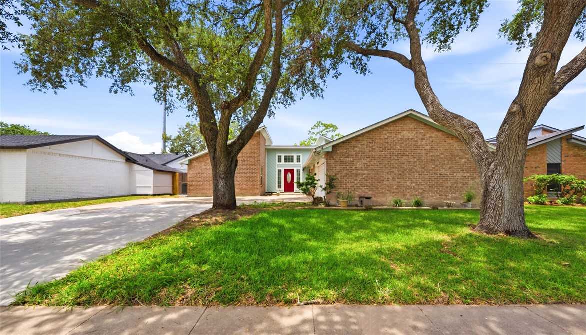 2409 Still Brook Drive Corpus Christi TX 78414