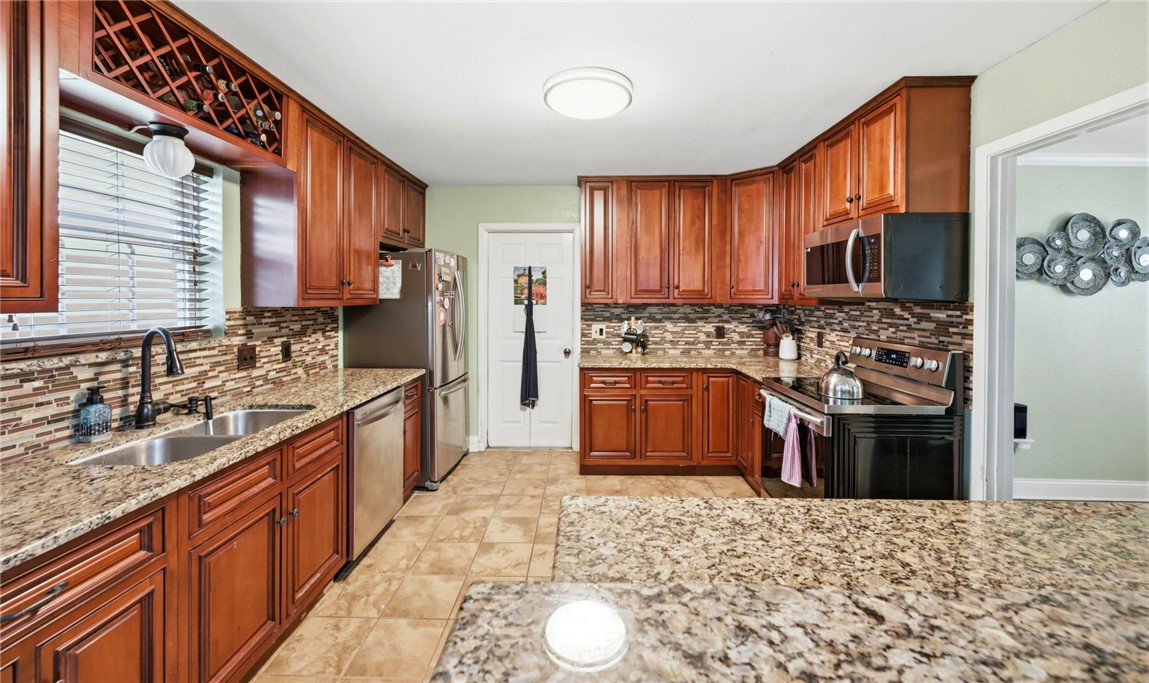 2409 Still Brook Drive Corpus Christi TX 78414