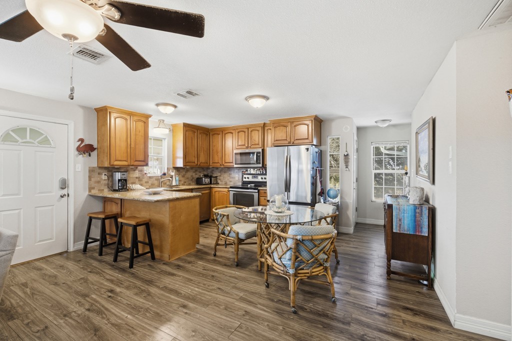 2614 Bay Vista Rockport TX 78382