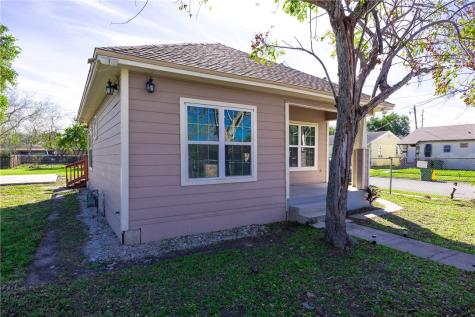 2407 Mary Street Corpus Christi TX 78405