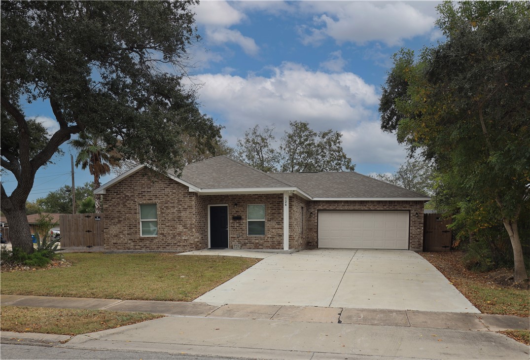 126 Carmel Drive Portland TX 78374