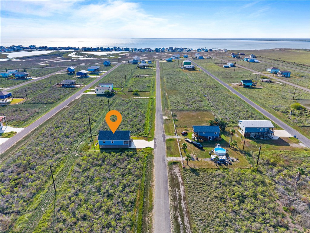 324 W Live Oak Lane Rockport TX 78382