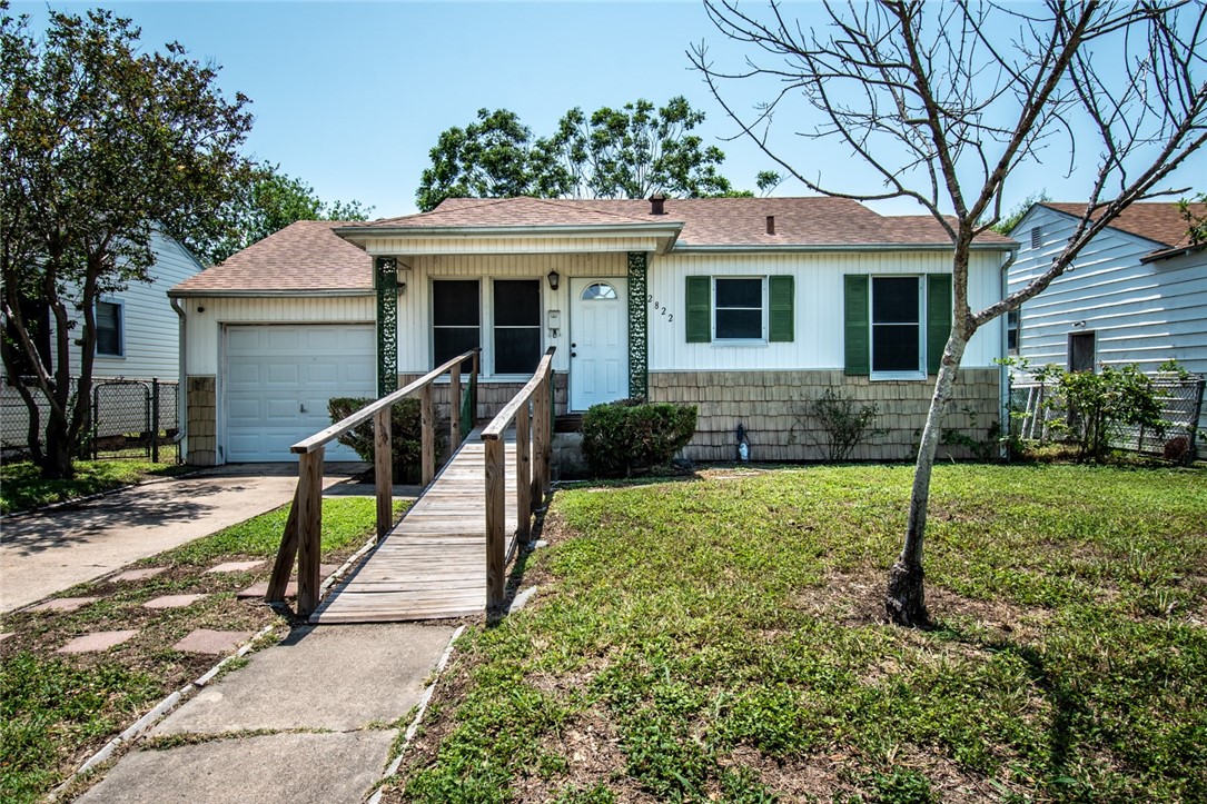 2822 Prescott Street Corpus Christi TX 78404