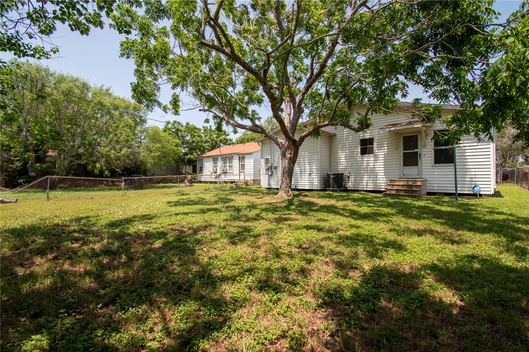 2822 Prescott Street Corpus Christi TX 78404