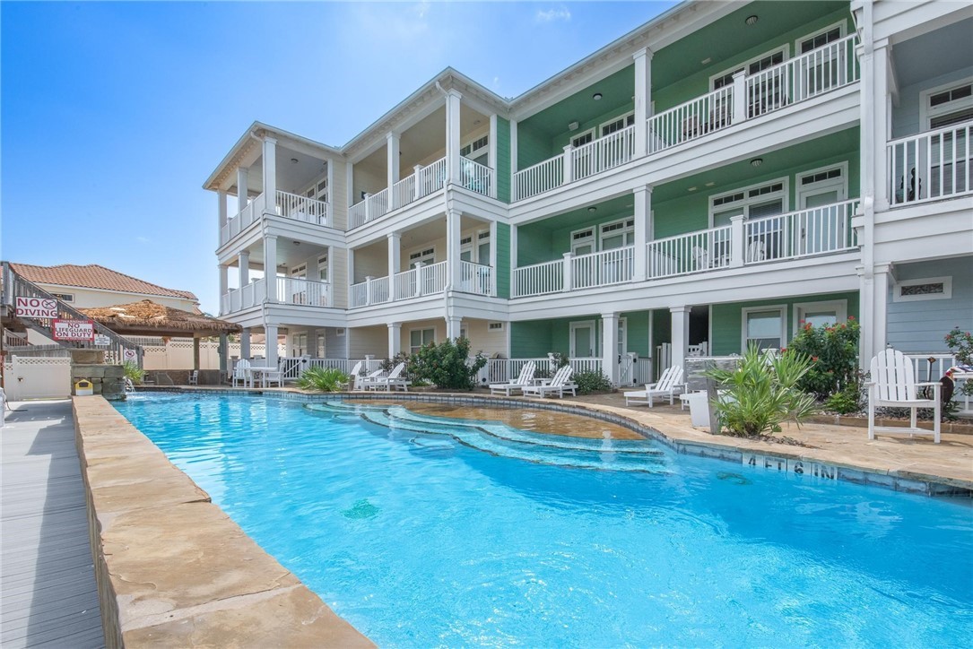 14890 Granada Drive 303 Corpus Christi TX 78418