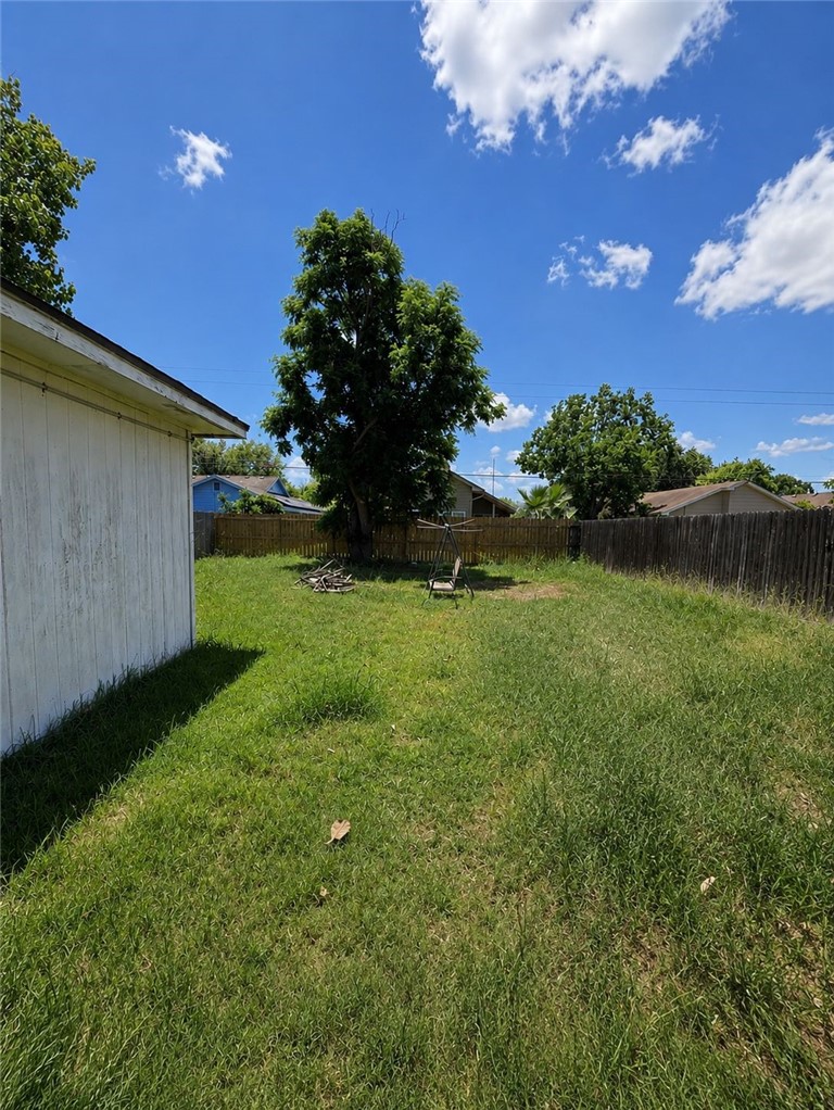 7117 Cano Corpus Christi TX 78414