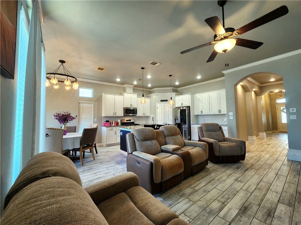 7529 Krypton Drive Corpus Christi TX 78414