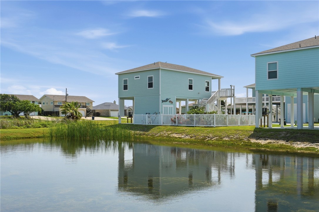 108 Bonaire Rockport TX 78382