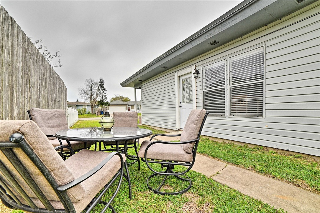 502 Waverly Drive Corpus Christi TX 78412