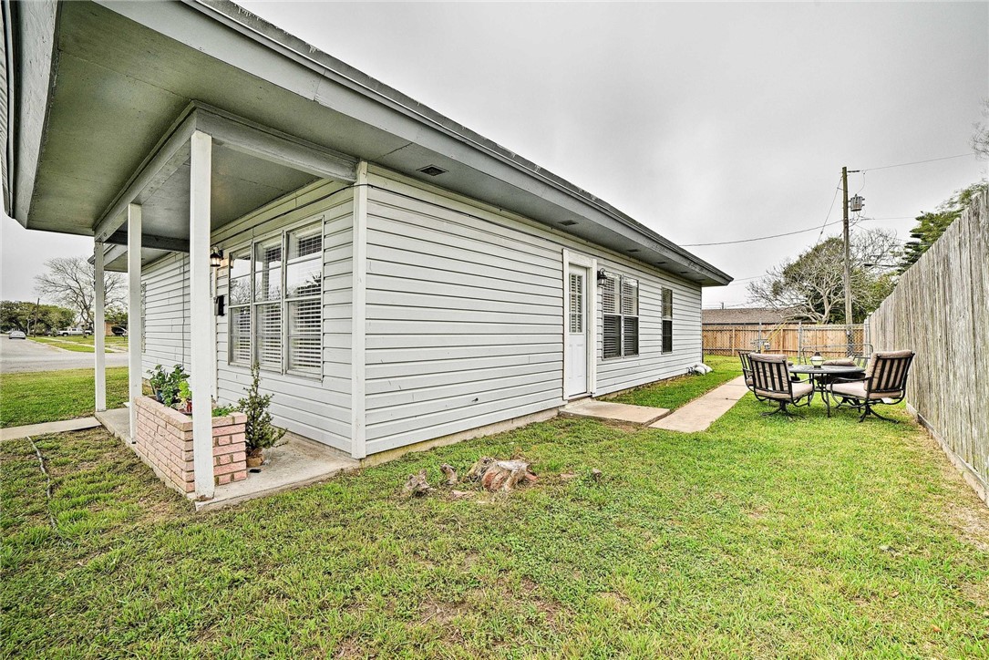 502 Waverly Drive Corpus Christi TX 78412