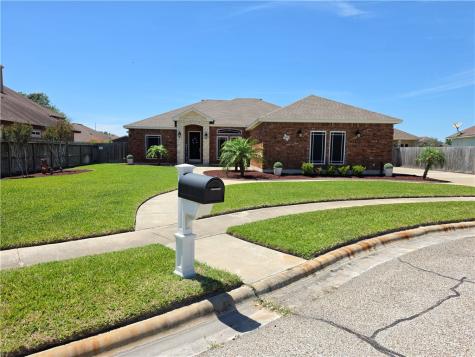 1806 Joel Court Corpus Christi TX 78418