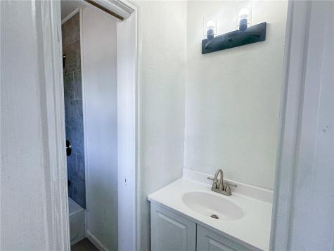 1108 N Woodlawn Drive Alice TX 78332