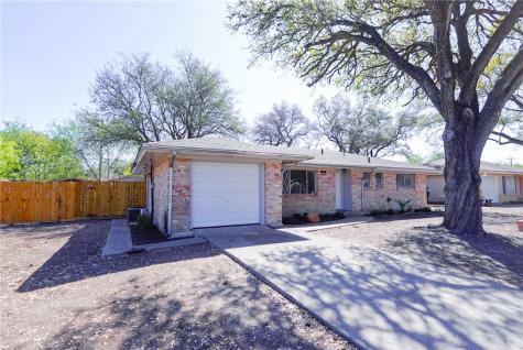 1108 N Woodlawn Drive Alice TX 78332