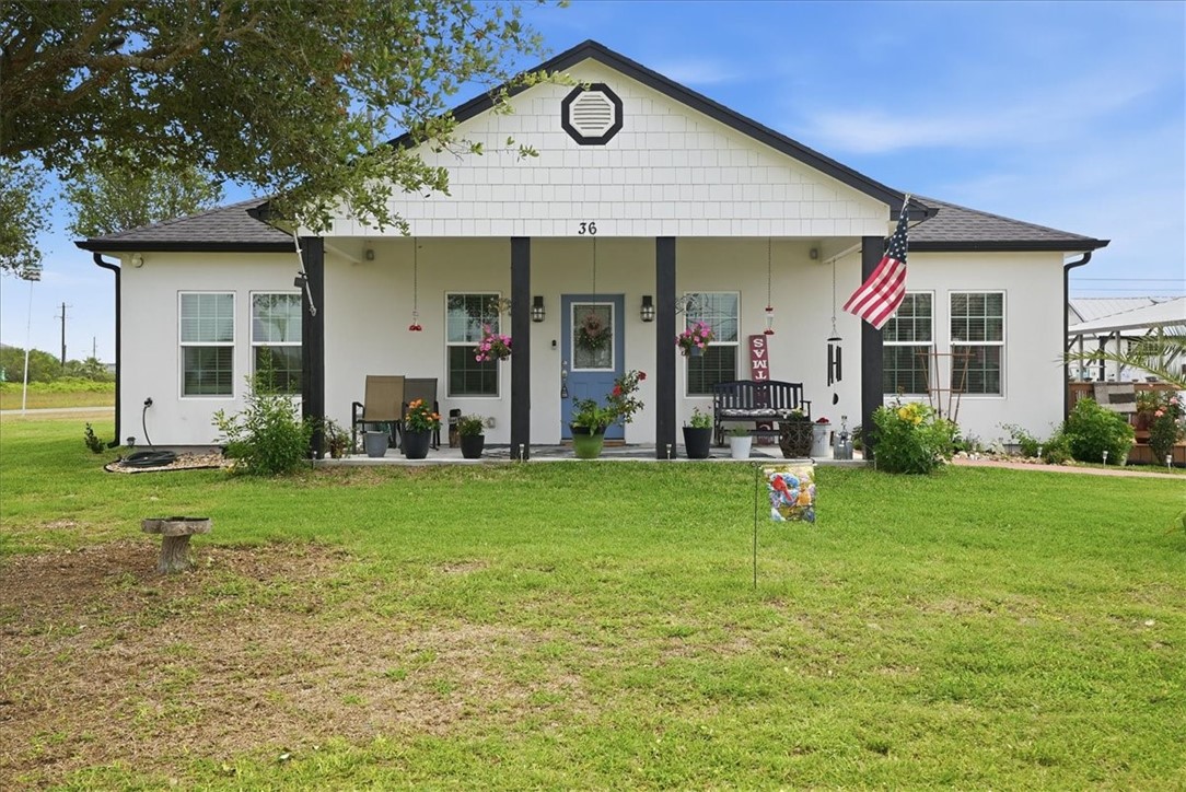36 W Green Oak Rockport TX 78382
