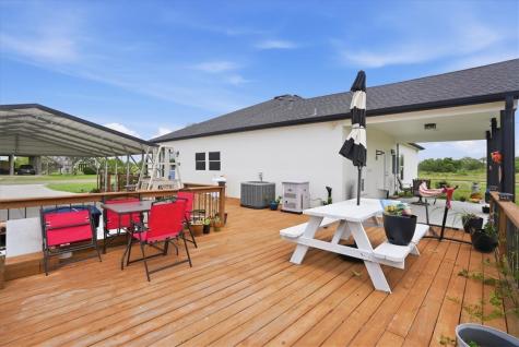 36 W Green Oak Rockport TX 78382