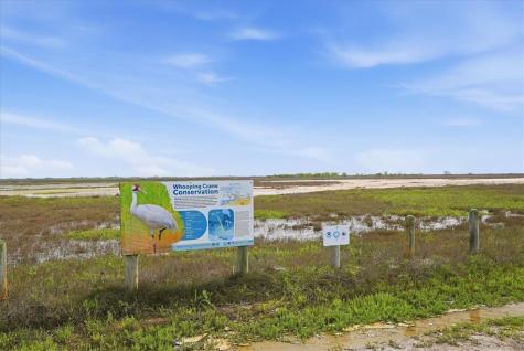 36 W Green Oak Rockport TX 78382
