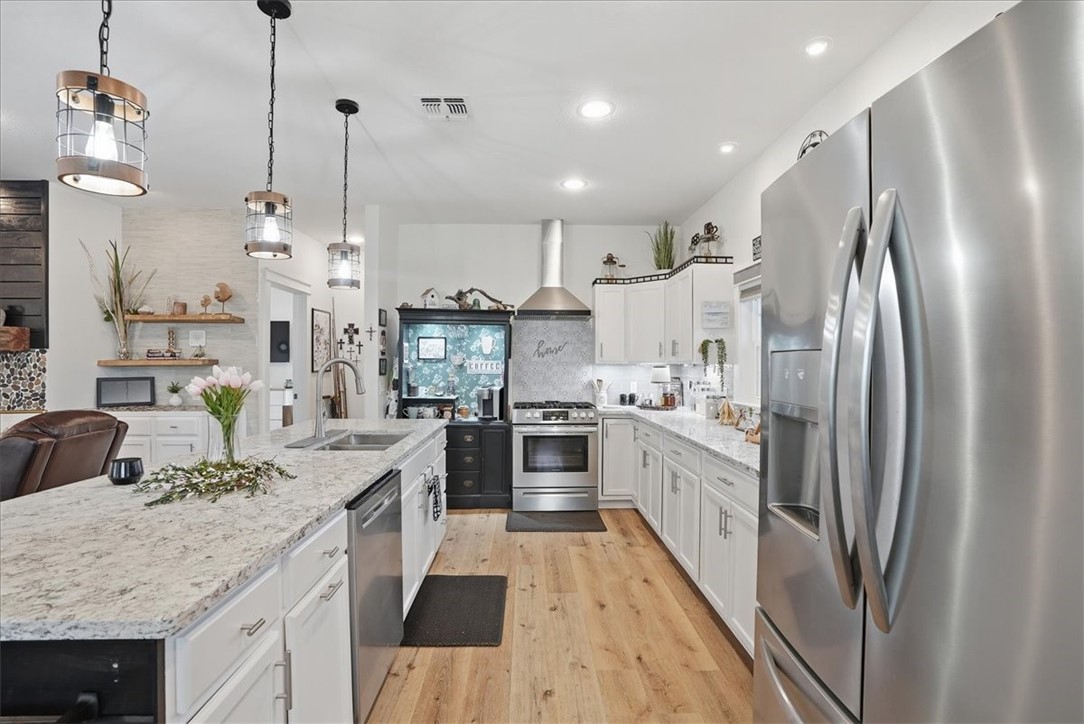 36 W Green Oak Rockport TX 78382