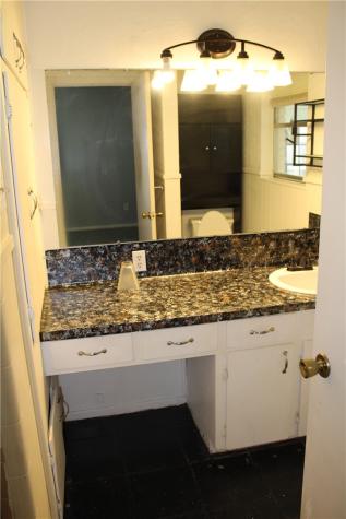 300 S Pasadena Drive Kingsville TX 78363