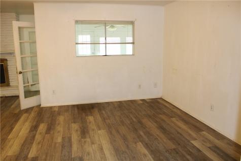 300 S Pasadena Drive Kingsville TX 78363