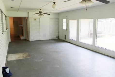 300 S Pasadena Drive Kingsville TX 78363