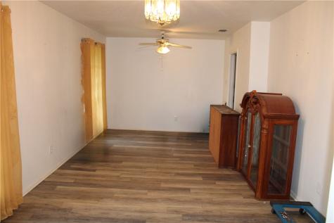 300 S Pasadena Drive Kingsville TX 78363