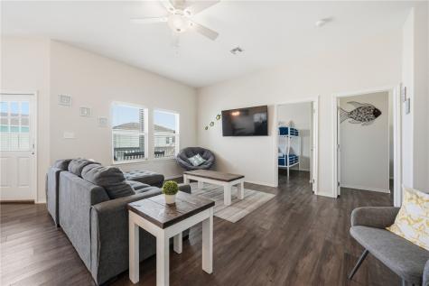 111 Paradise Drive Rockport TX 78382