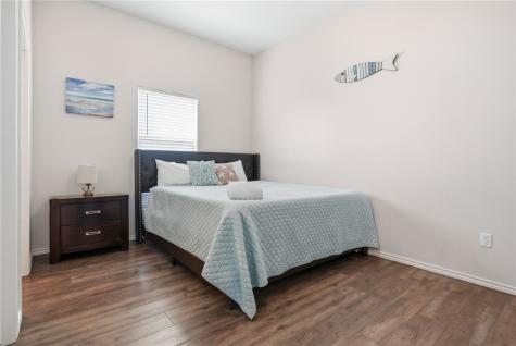 111 Paradise Drive Rockport TX 78382
