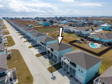 111 Paradise Drive Rockport TX 78382