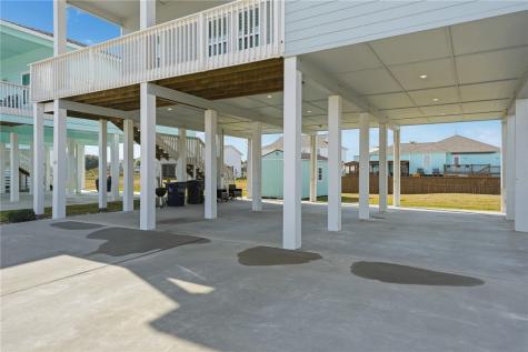 111 Paradise Drive Rockport TX 78382