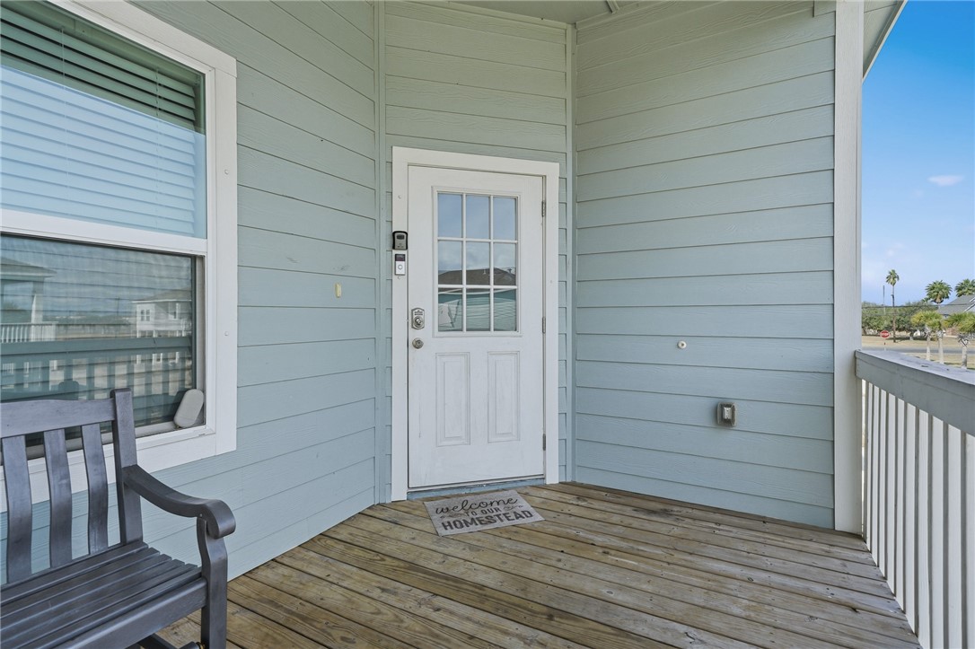 111 Paradise Drive Rockport TX 78382