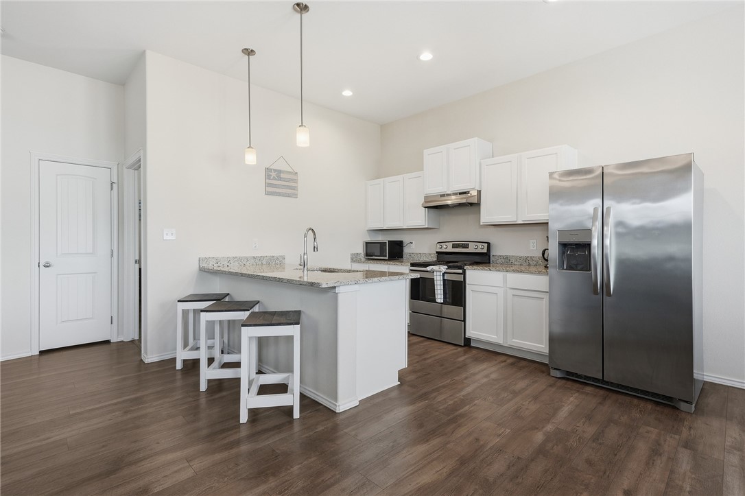 111 Paradise Drive Rockport TX 78382