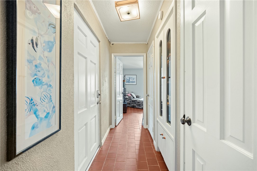 14 Jamaica Drive Rockport TX 78382