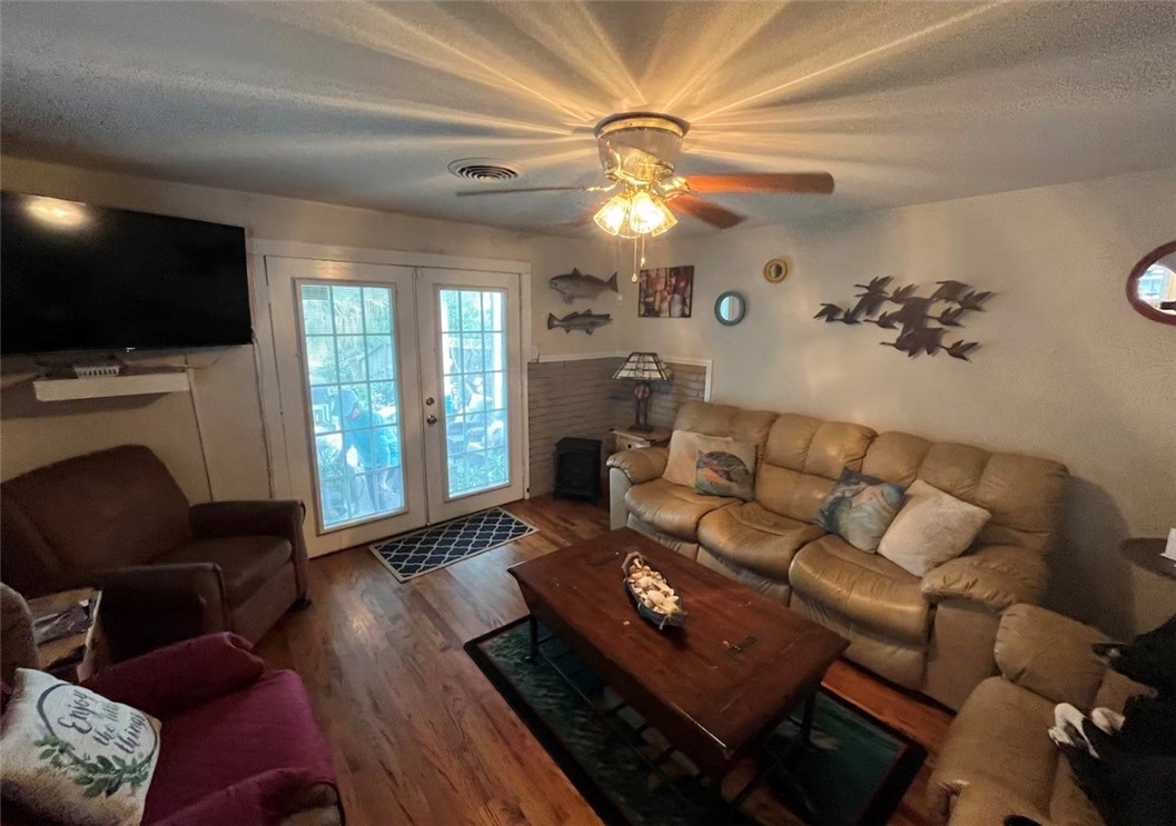 3417 Laguna Shores Corpus Christi TX 78418