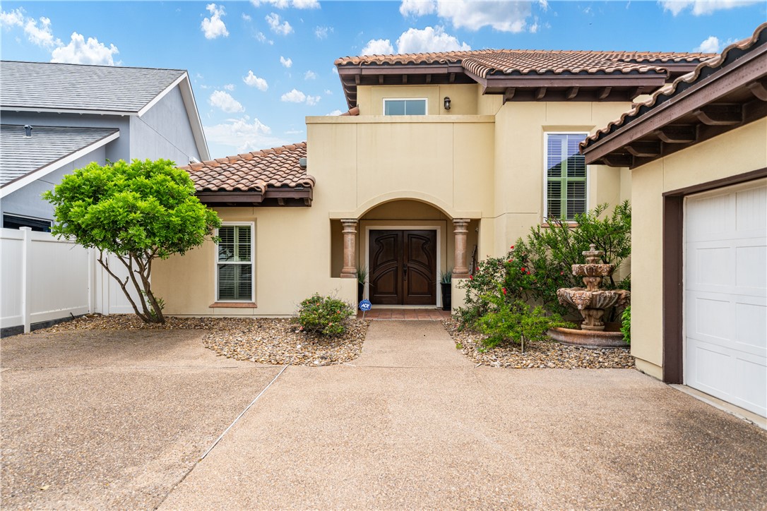13825 Captains Row Corpus Christi TX 78418