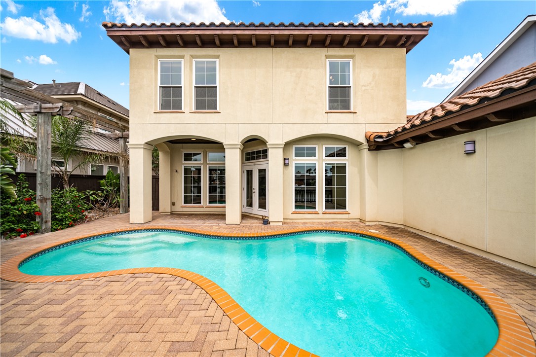 13825 Captains Row Corpus Christi TX 78418