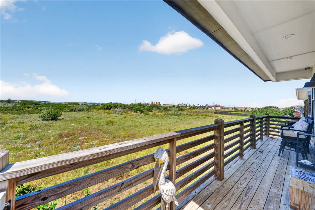 253 Port Lavaca Street Port Aransas TX 78373