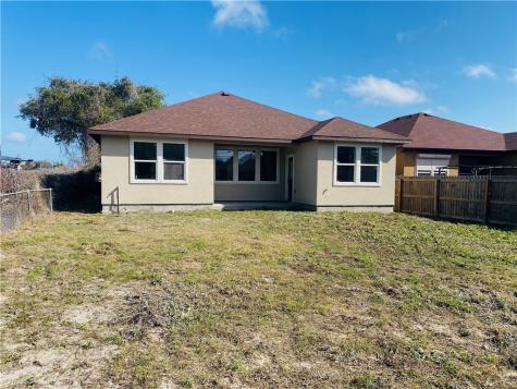 142 S 11 Street Aransas Pass TX 78336