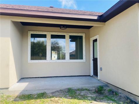 142 S 11 Street Aransas Pass TX 78336