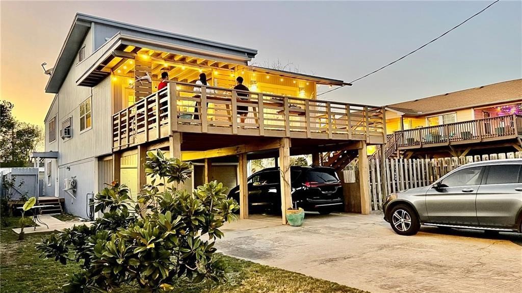938 E Lakeside Drive Corpus Christi TX 78418