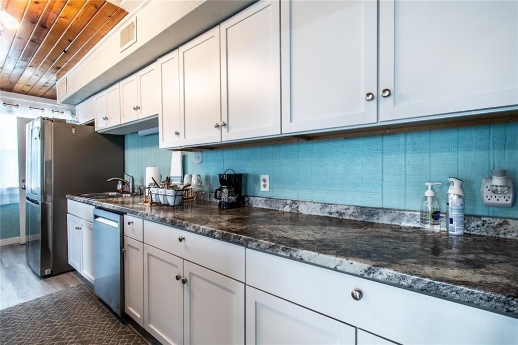 938 E Lakeside Drive Corpus Christi TX 78418
