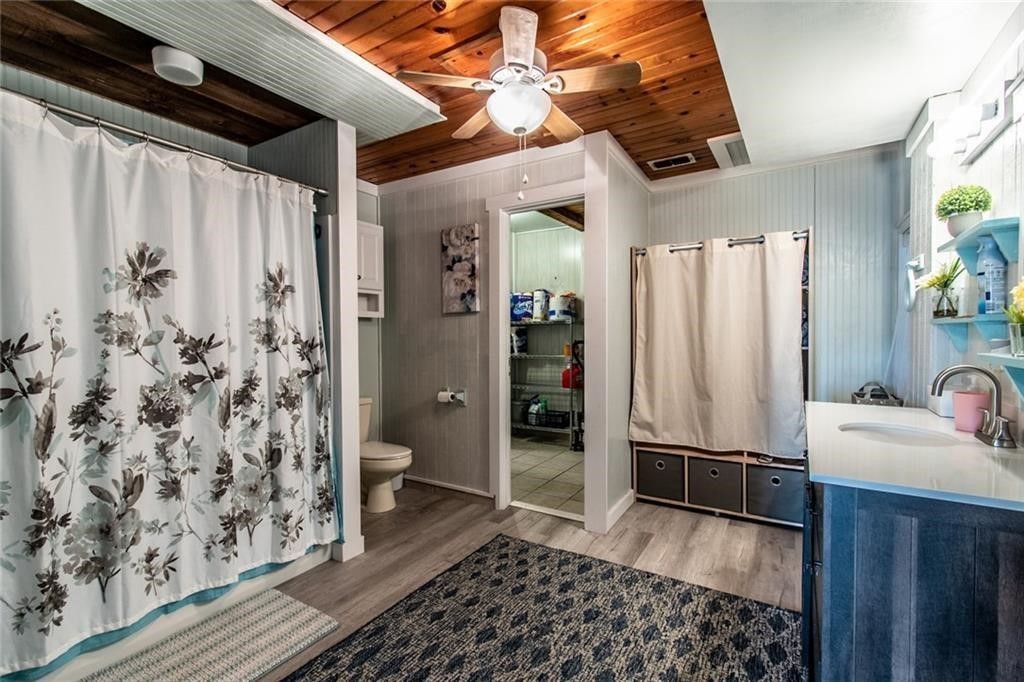938 E Lakeside Drive Corpus Christi TX 78418