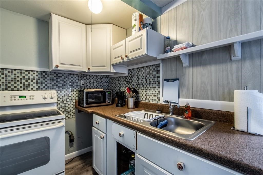938 E Lakeside Drive Corpus Christi TX 78418