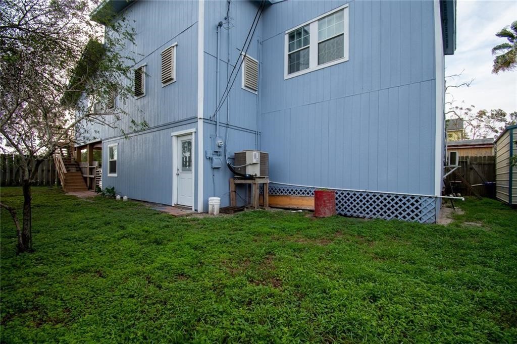 938 E Lakeside Drive Corpus Christi TX 78418
